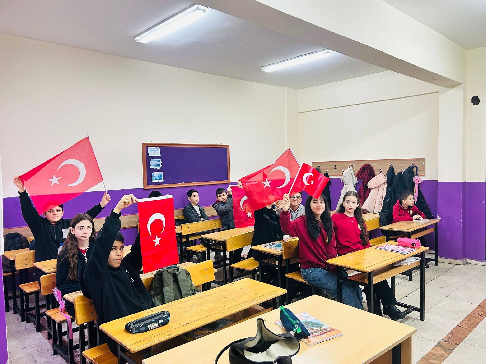 Yedişehitler Ortaokulu’nda Ikinci Dönem Bayrak Töreniyle Başladı (5)