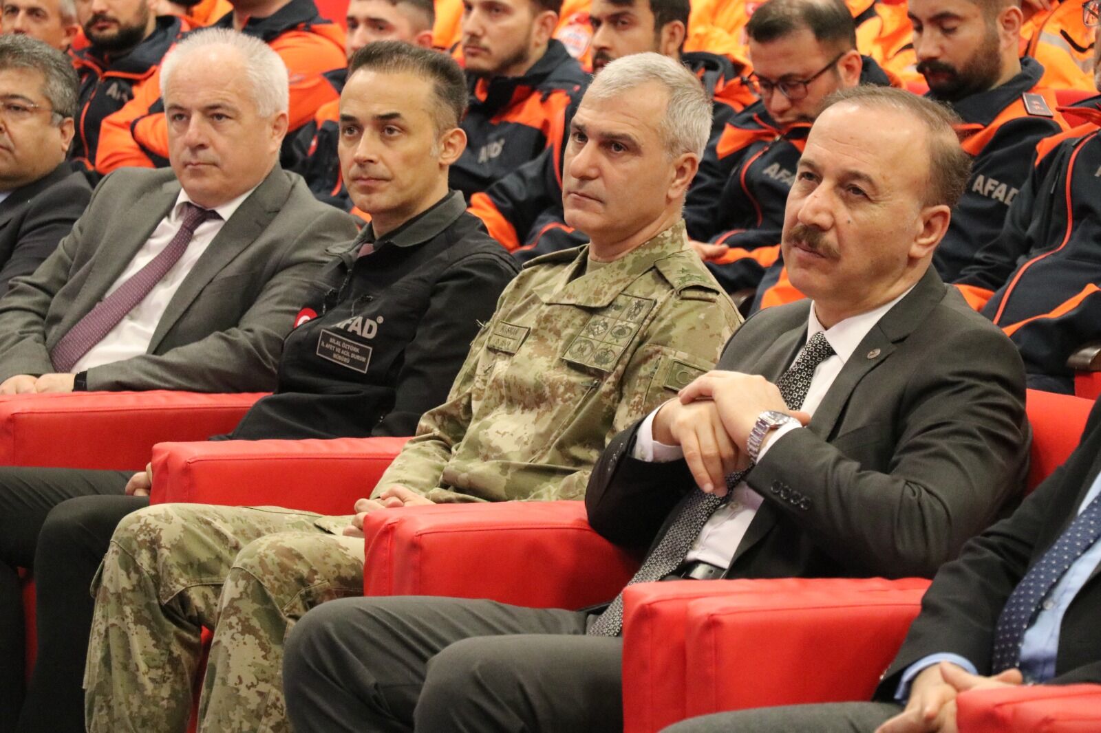 Afad Akreditasyon Arma Teslim Töreni Düzenlendi 4