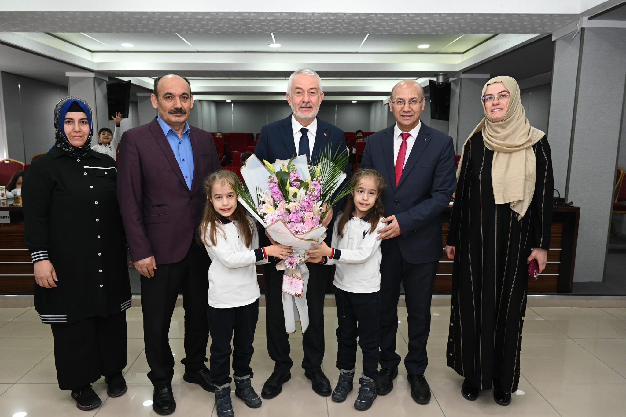 Başkan Başdeğirmen Meclis Salonunu Miniklere Açtı 4