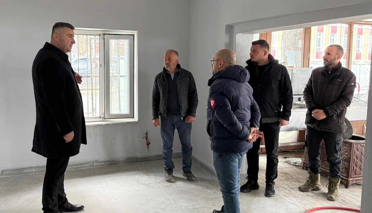 Başkan Özer, Eğirdir’deki Çalışmaları Yerinde İnceledi 1