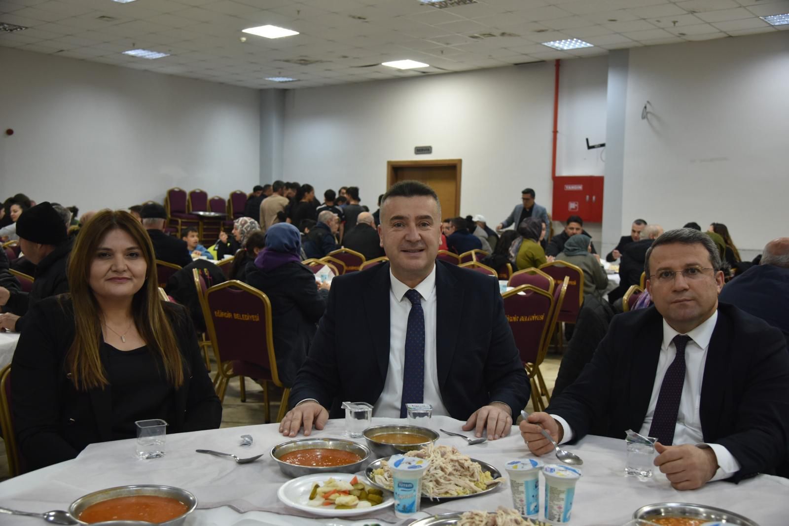 Eğirdir Belediyesi Personeli Aileleriyle İftarda Buluştu