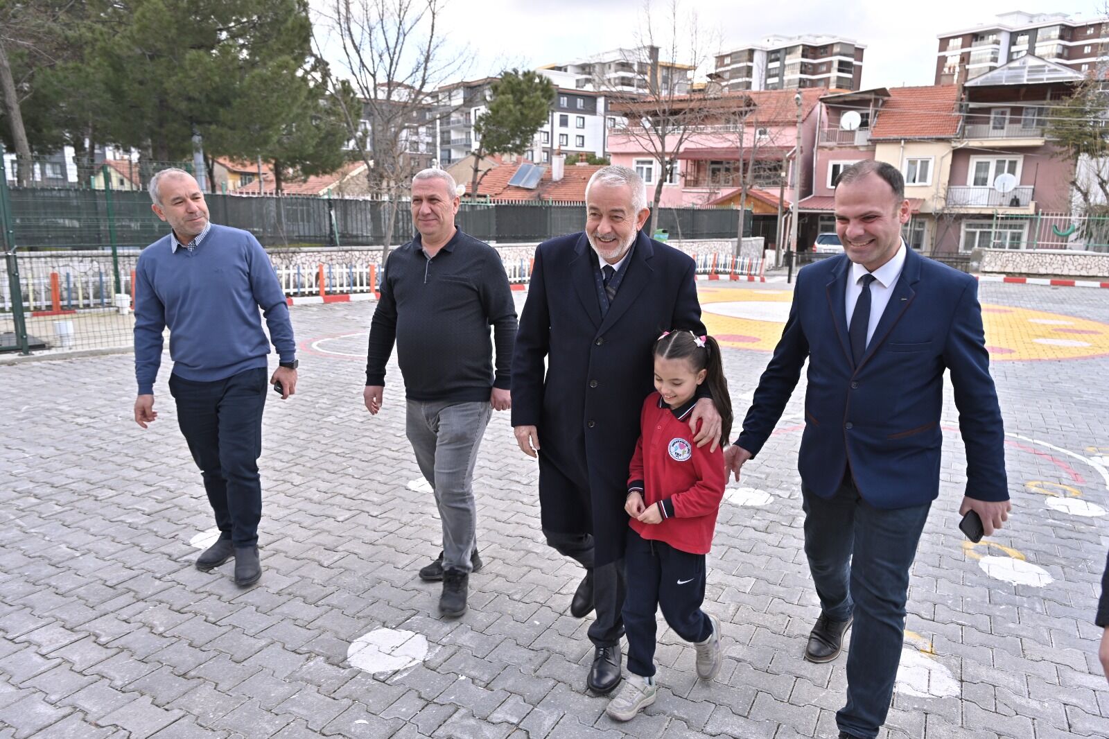 Isparta Belediye Başkanı Minik Öğrencilerle Buluştu 2