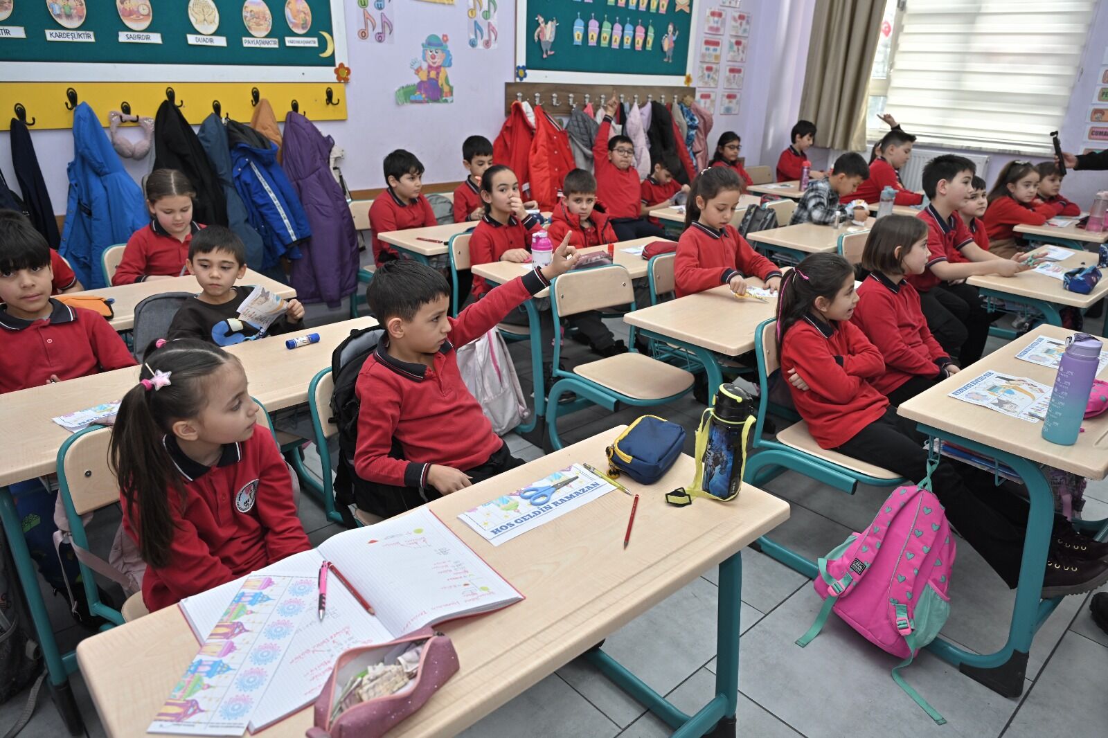 Isparta Belediye Başkanı Minik Öğrencilerle Buluştu 4