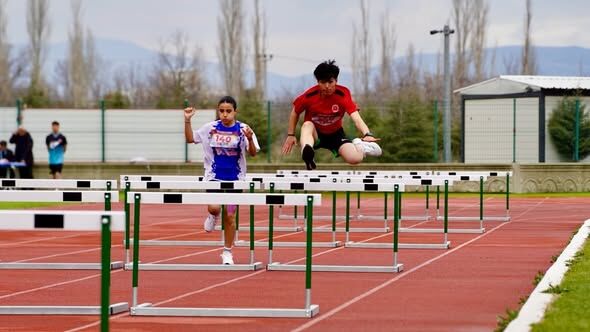 Isparta’da Gençler A B Atletizm İl Birinciliği Heyecanı Sona Erdi