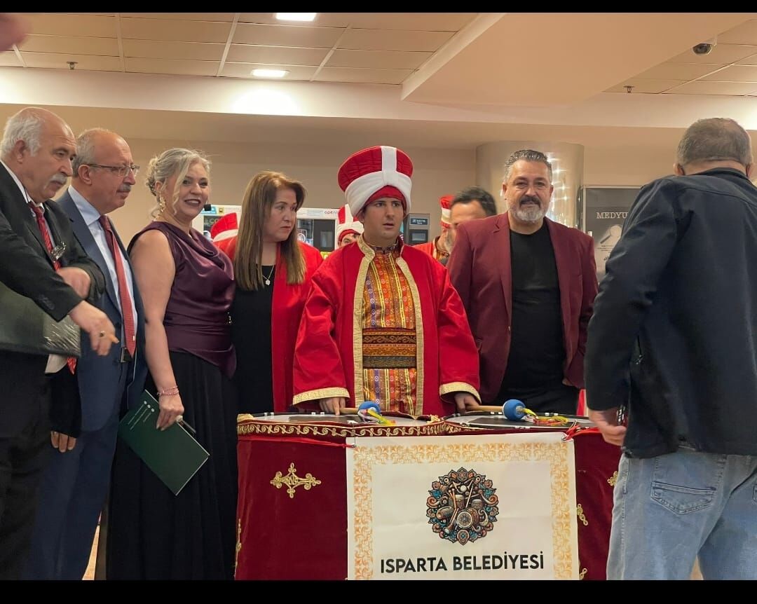 Karınca Derneği’ne Antalya’da Plaket 3