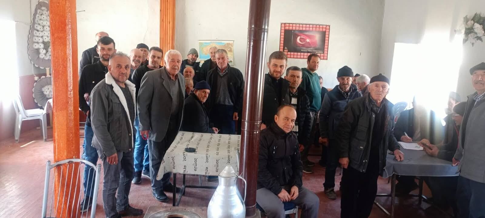 Şarkikaraağaç'ta Üreticilere Bitki Koruma Eğitimi Verildi (1)