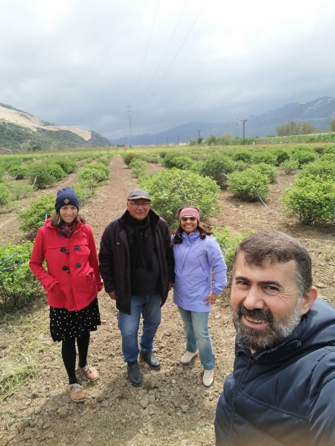 Alman Uçucu Yağ Devinden Isparta’ya Gül Çıkarması! (1)