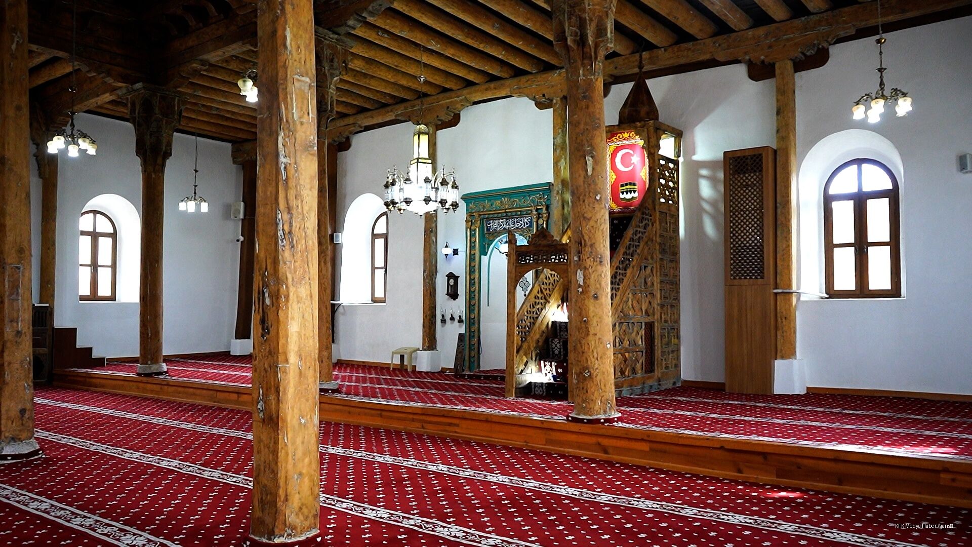 Asırlara Meydan Okuyan Ahşap Miras Tek Bir Çivi Bile Çakılmadı (11)