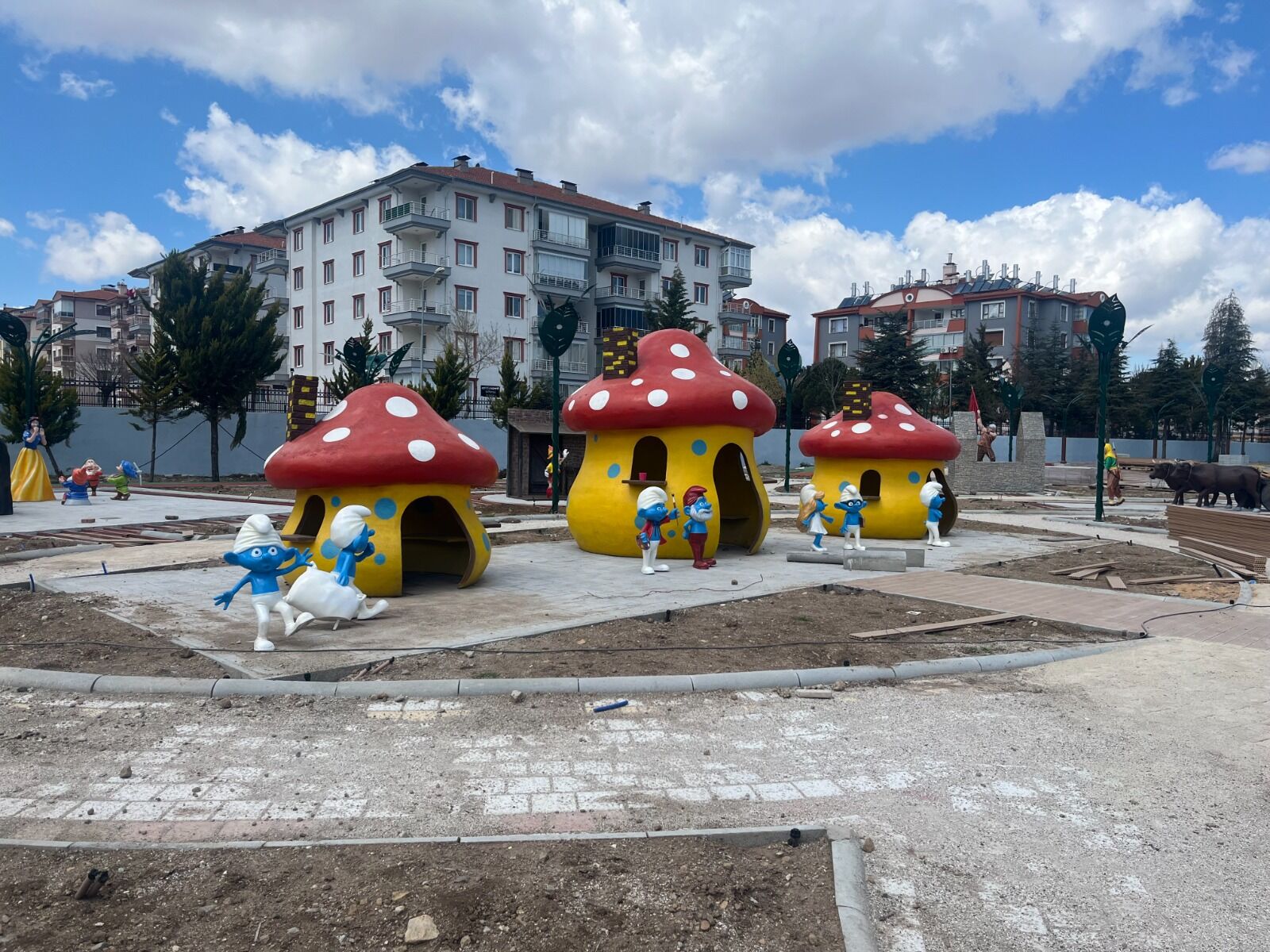 Atıl Alandan Masal Dünyasına Tomurcuk Masal Parkı (7)