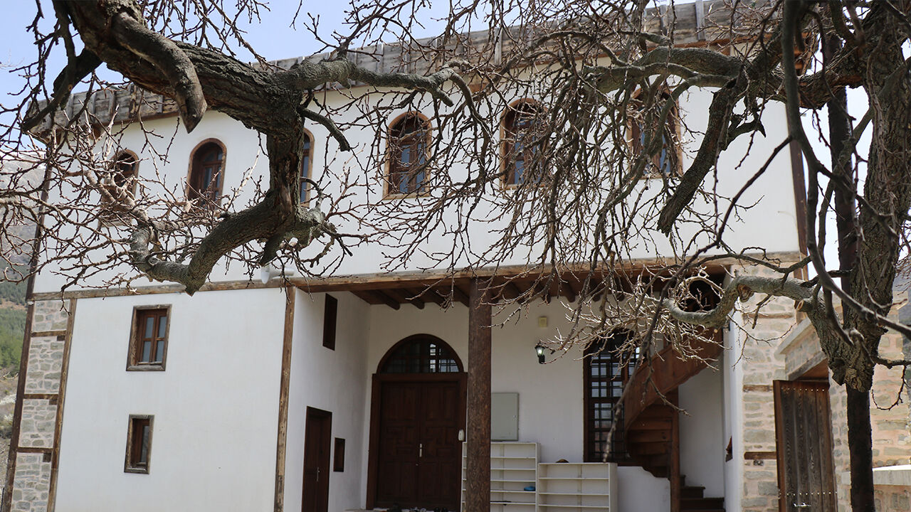 Bahce Cami Selcuklu Izlerini K 5
