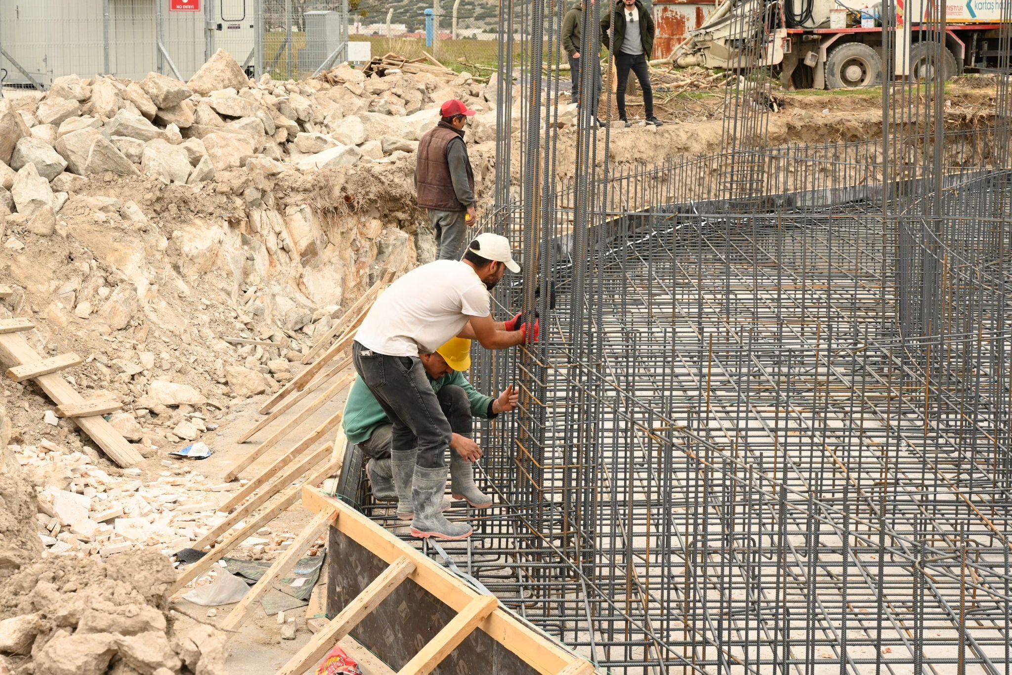 Çünür Tepesi Restoran Ve Sosyal Tesis Inşaatı Başladı (9)