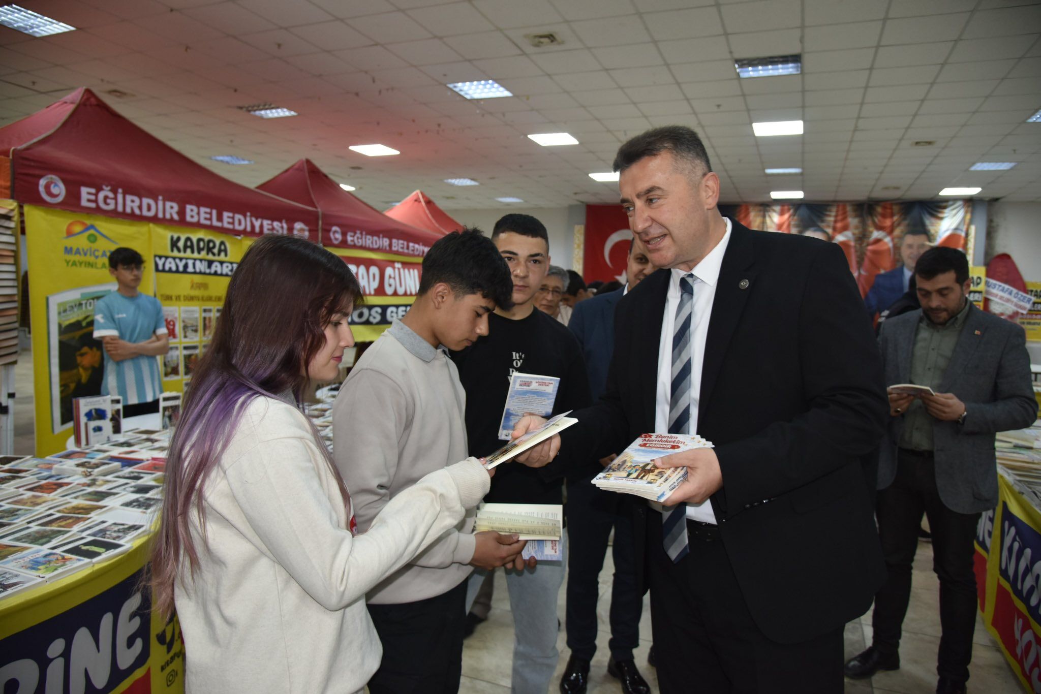 Eğirdir'de Kültür Şöleni 4. Kitap Günleri Başladı (3)