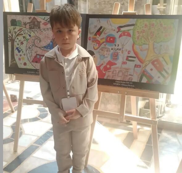 Firçasina Güvendi̇ Türki̇ye Üçüncüsü Oldu (1)