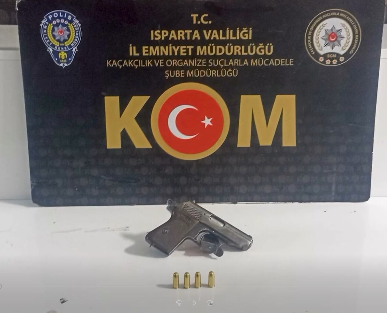 Isparta Kom’dan Kaçakçılığa Darbe; Binlerce Ürün Ele Geçirildi (2)