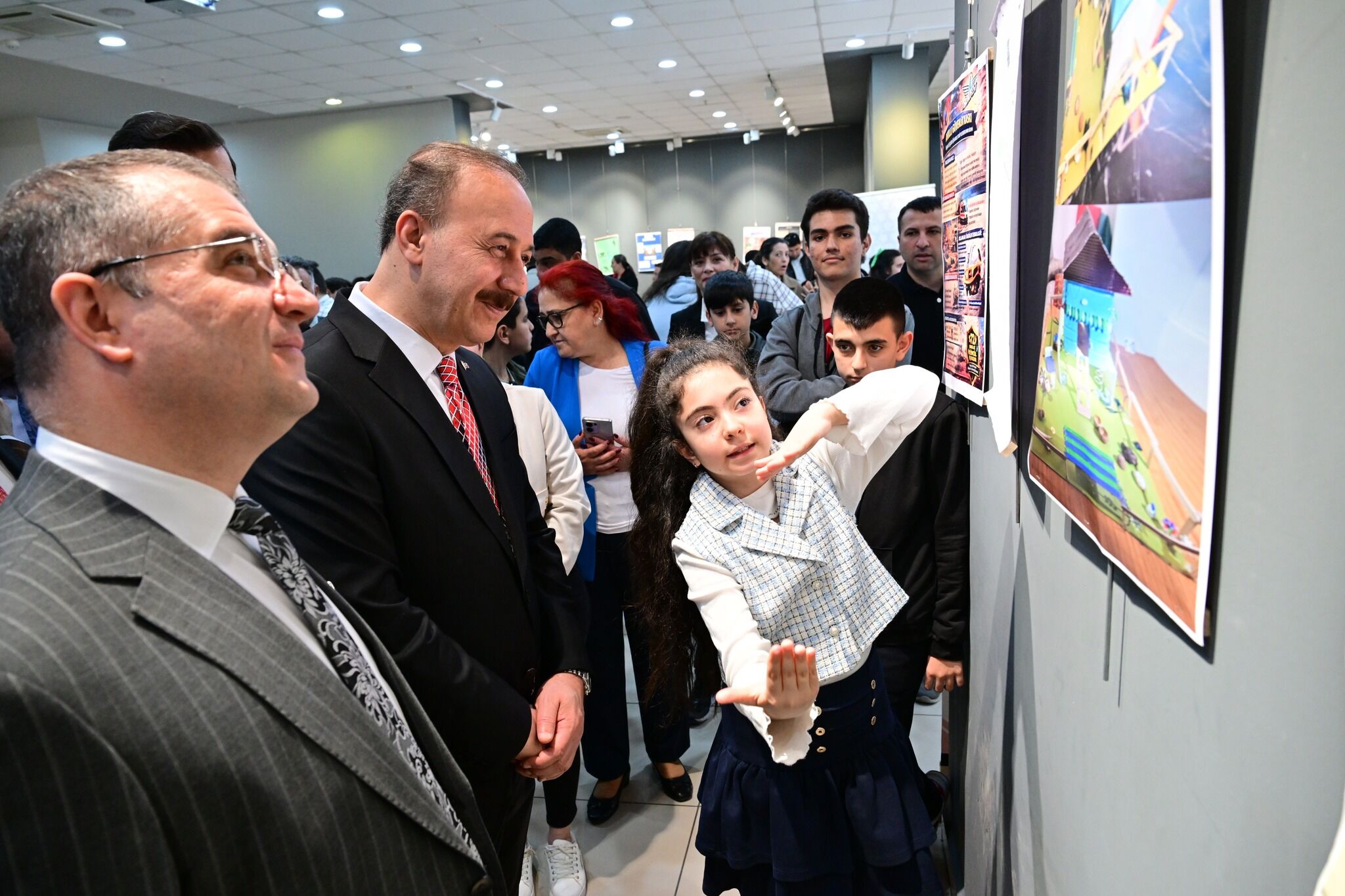 Isparta’da “Köklerden Göklere” Proje Sergisi Açıldı (3)