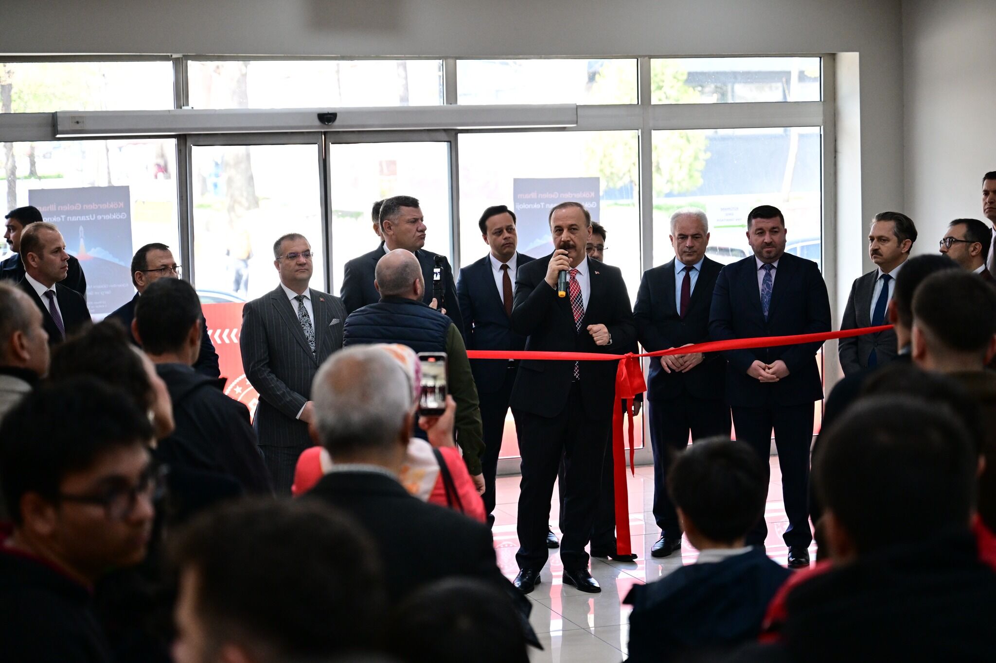 Isparta’da “Köklerden Göklere” Proje Sergisi Açıldı (4)
