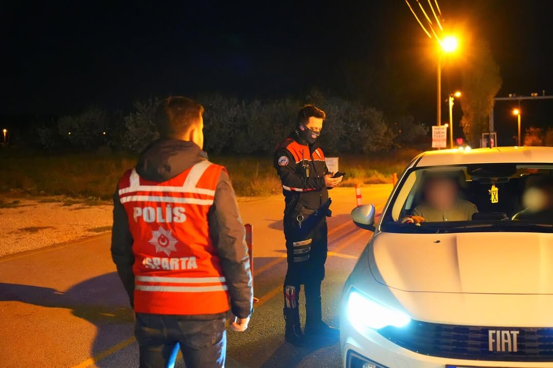 Isparta’da Suça Geçit Yok; 5 Noktada Sıkı Denetim (3)