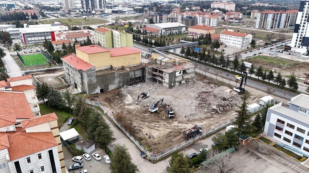 Kultur Merkezi2