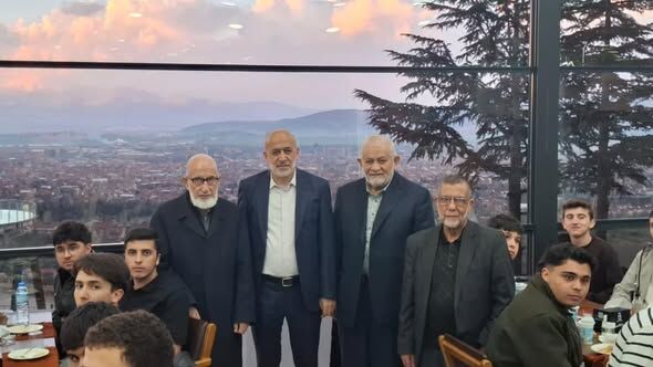 Müftü Biçer Hatimle Namaz Kıldıran Gençlerle Buluştu (2)