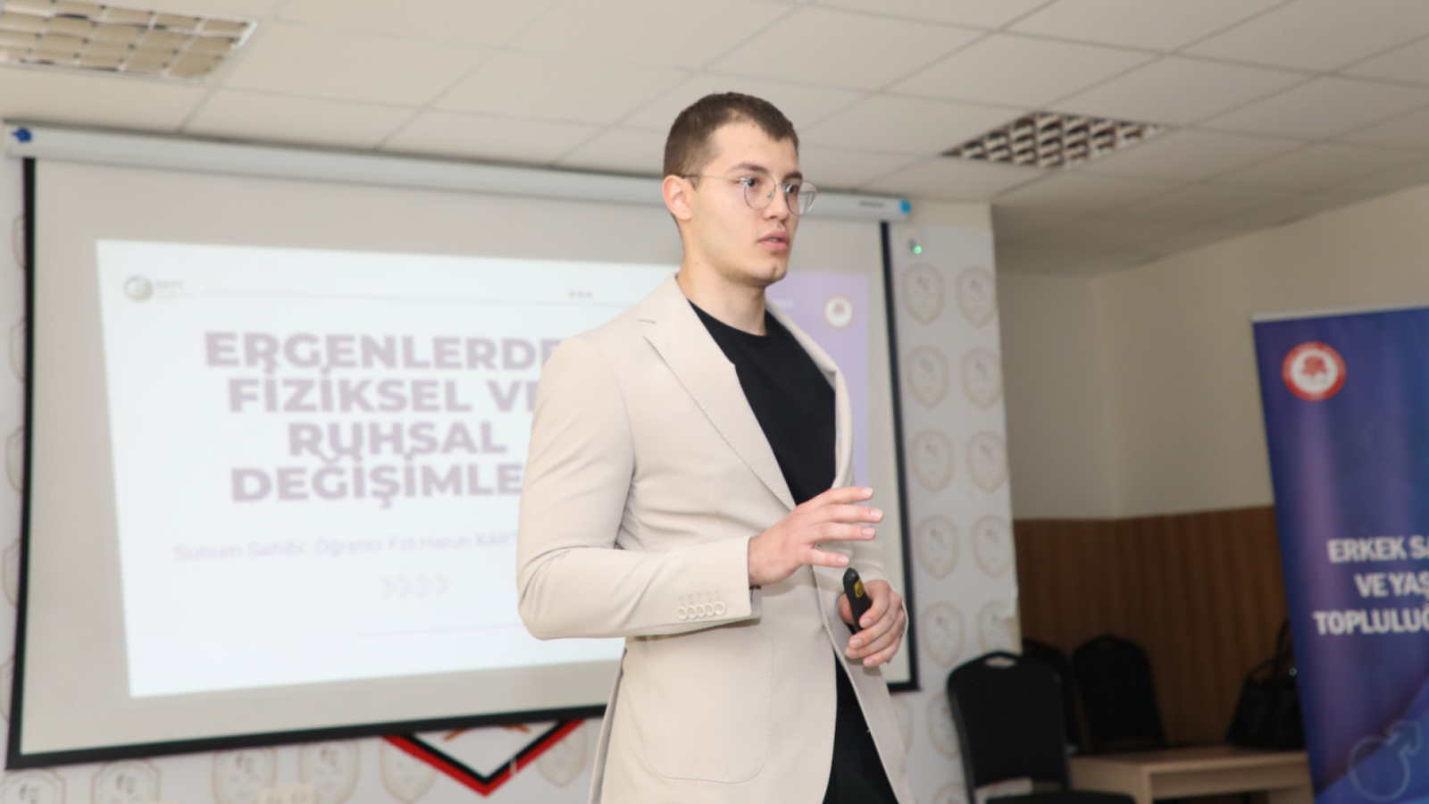 Sdü’lü Hemşire Adaylarından Ortaokulda Ergenlik Eğitimi (1)