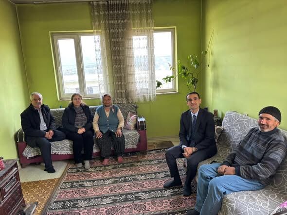 Uluborlu Kaymakamlığı İnhisar Köyü'nde Vatandaşlarla Buluştu (2)