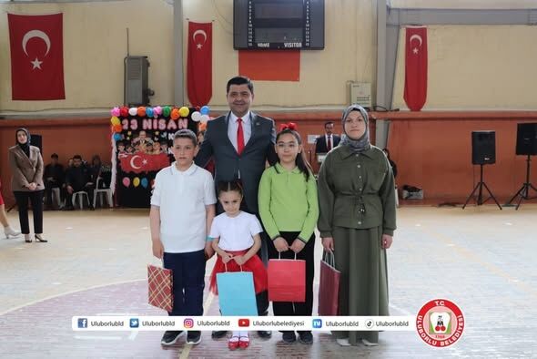 Uluborlu’da 23 Nisan Coşkusu (5)