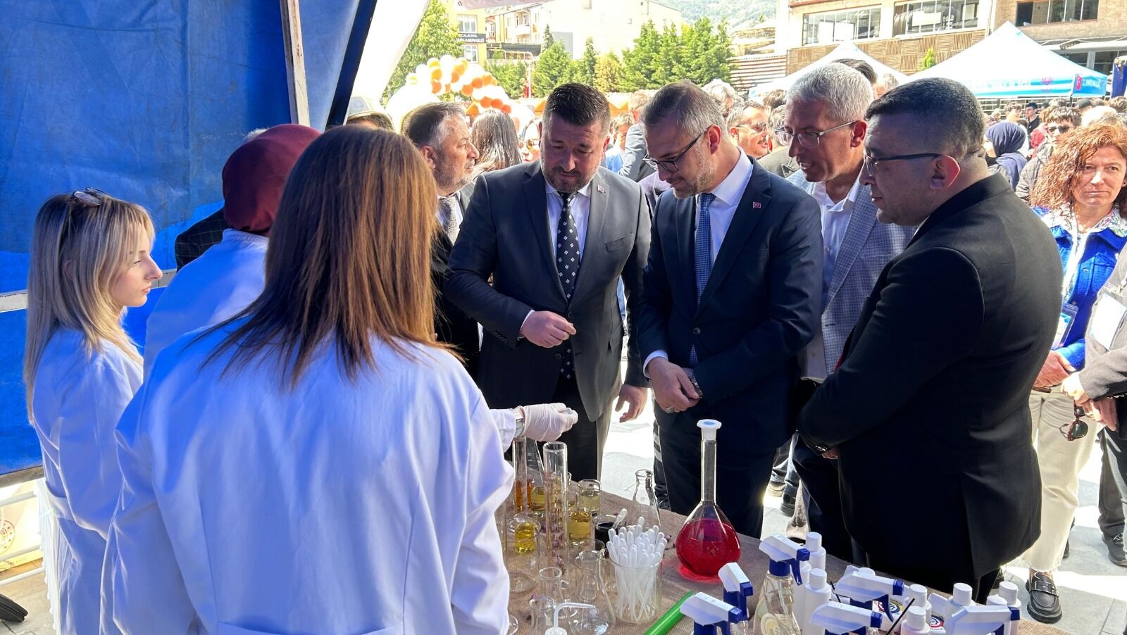 5. Mesleki Eğitim Şenliği Isparta’da Coşkuyla Gerçekleştirildi (5)