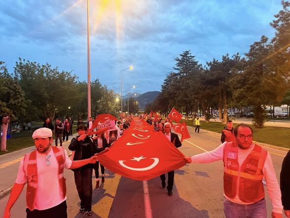 Chp Isparta Örgütü 19 Mayıs’ta Gençlerle Yürüdü (2)