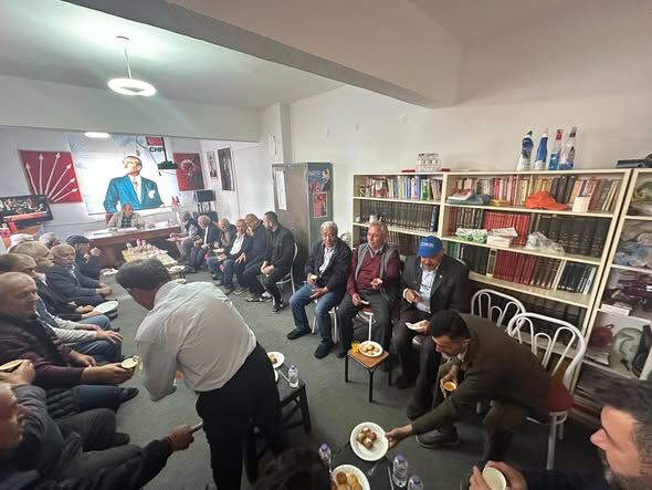 Chp Şarkikaraağaç Bayramlaşmasında Yoğun Katılım (1)
