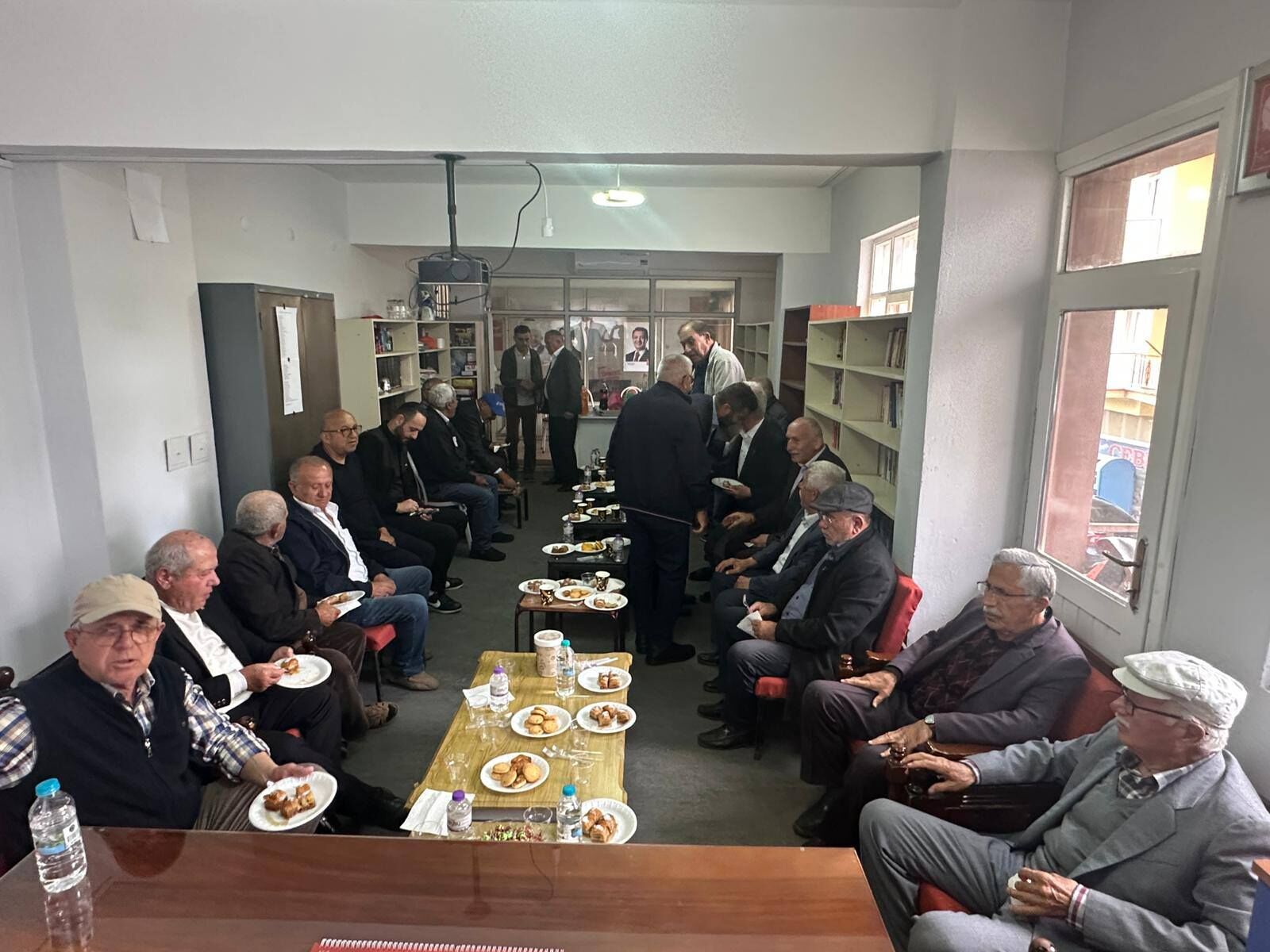 Chp Şarkikaraağaç Bayramlaşmasında Yoğun Katılım (3)
