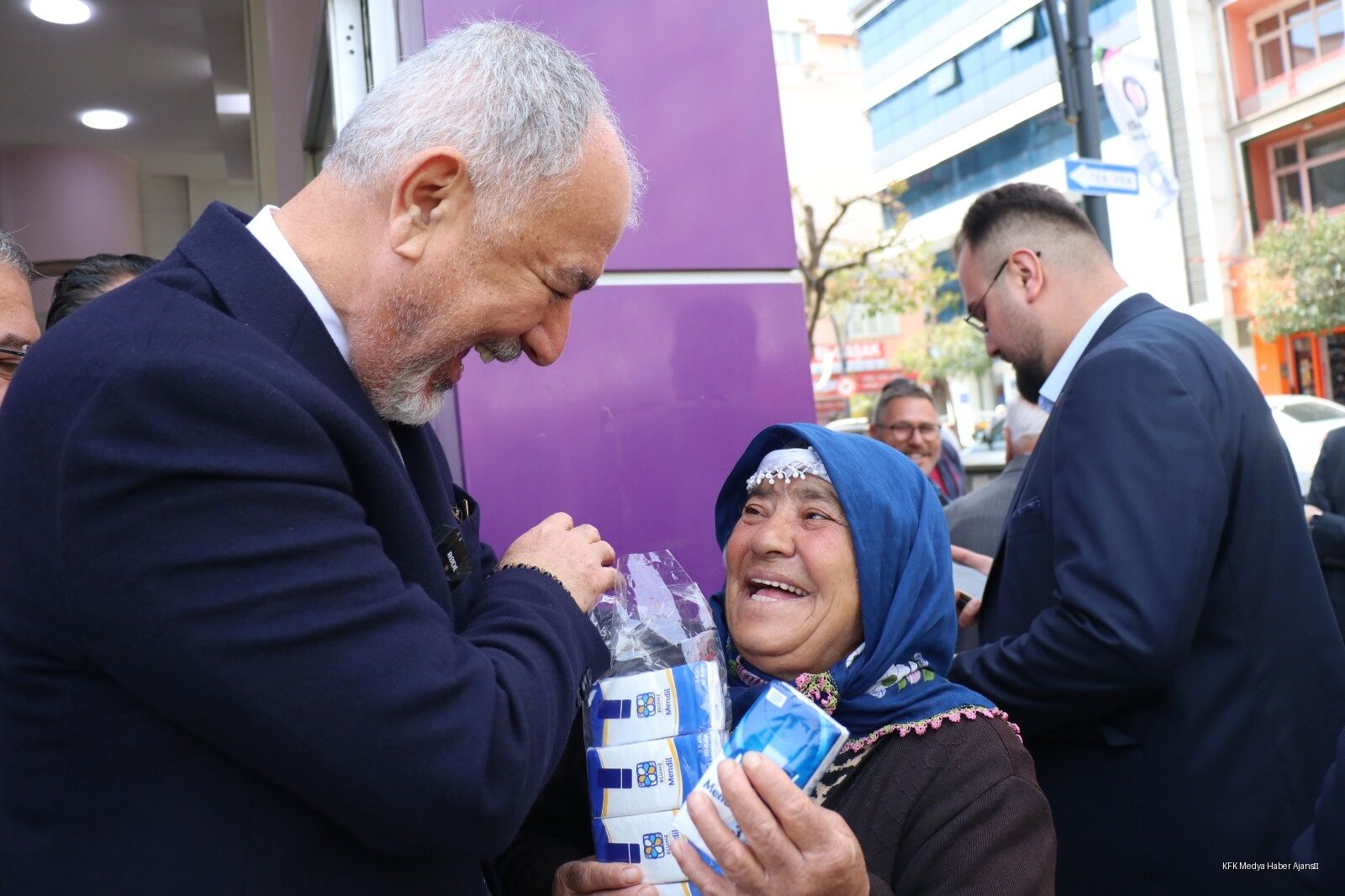Chp’li Uzun Isparta’da Esnafın Nabzını Tuttu (2)