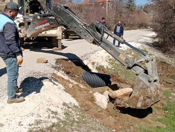 Eğirdir’de Yağışlara Karşı Önlem (2)