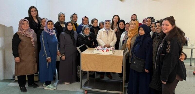 Engelsiz Yaşam Merkezinde Anneler Günü Coşkusu 1