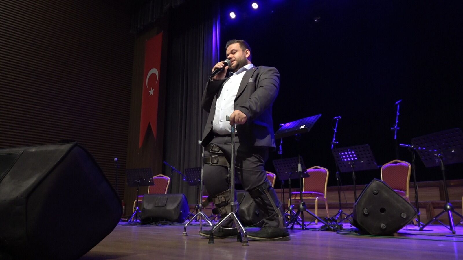 Engelsiz Yaşam Sahneye Taşındı Isparta’da Duygu Dolu Gece (1)