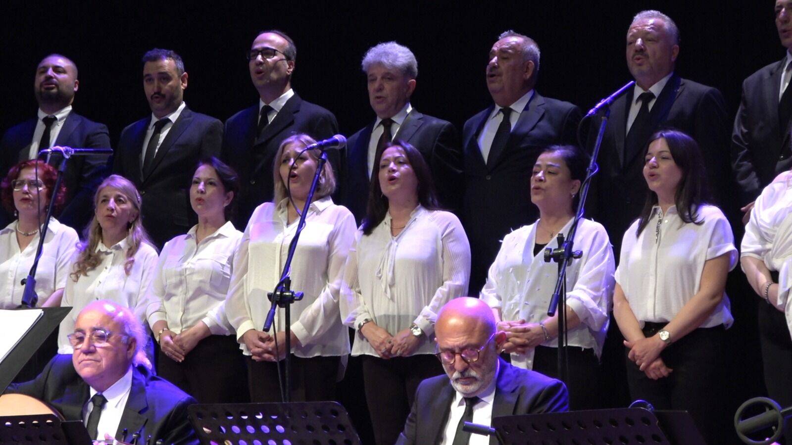 Engelsiz Yaşam Sahneye Taşındı Isparta’da Duygu Dolu Gece (4)