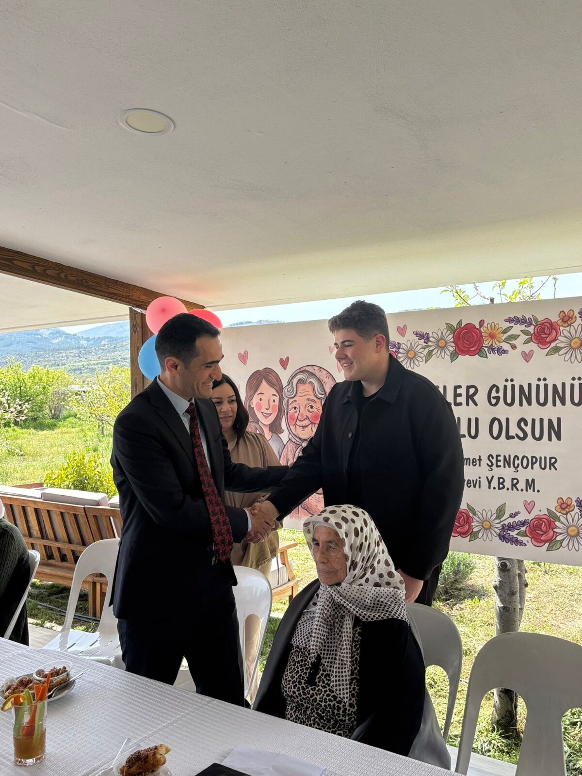 “Gençlikten Büyük Vefa Huzurevi Anneleri Unutulmadı” (5)