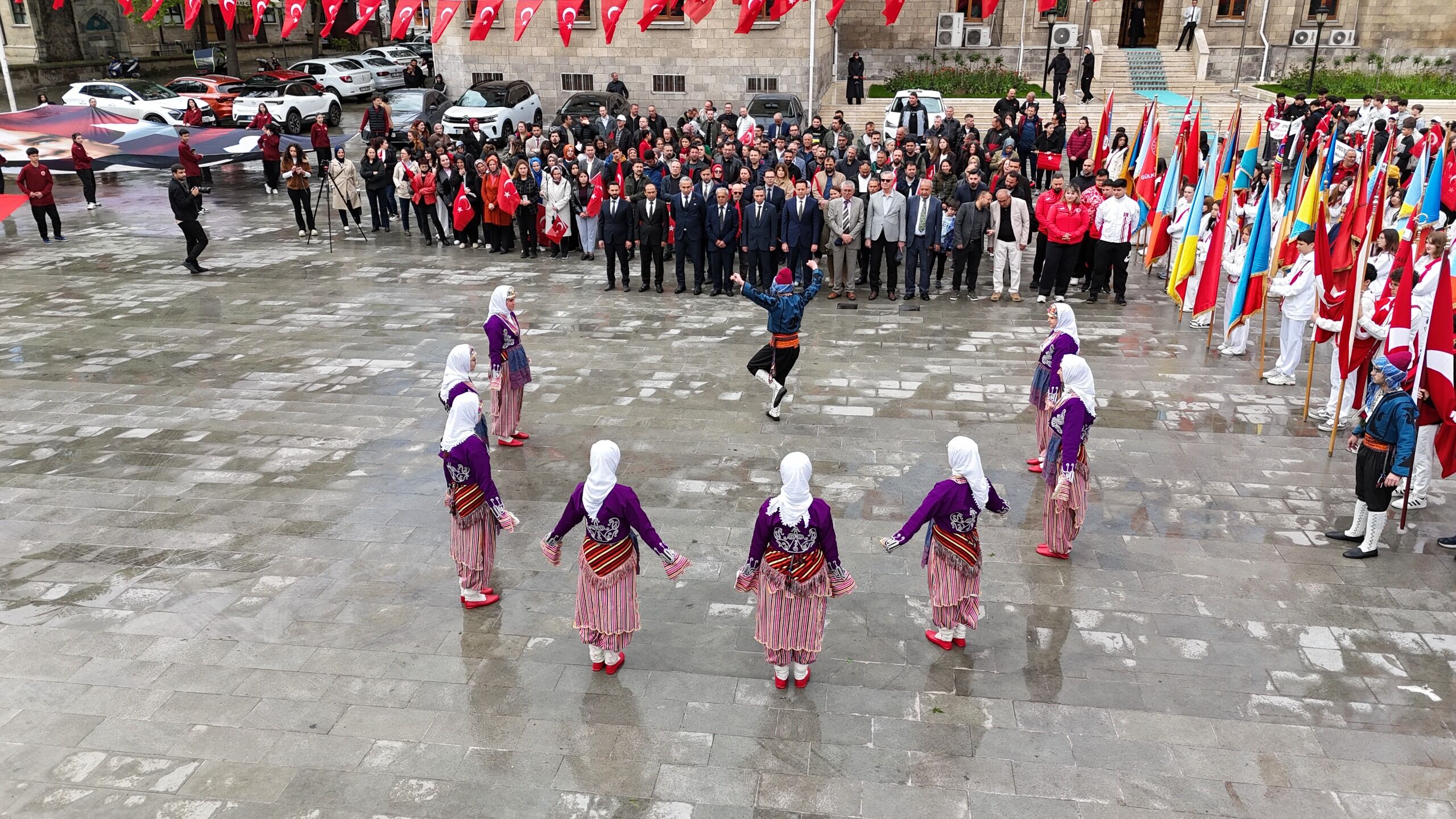 Isparta’da Gençlik Haftası Kutlamaları Başladı (1)
