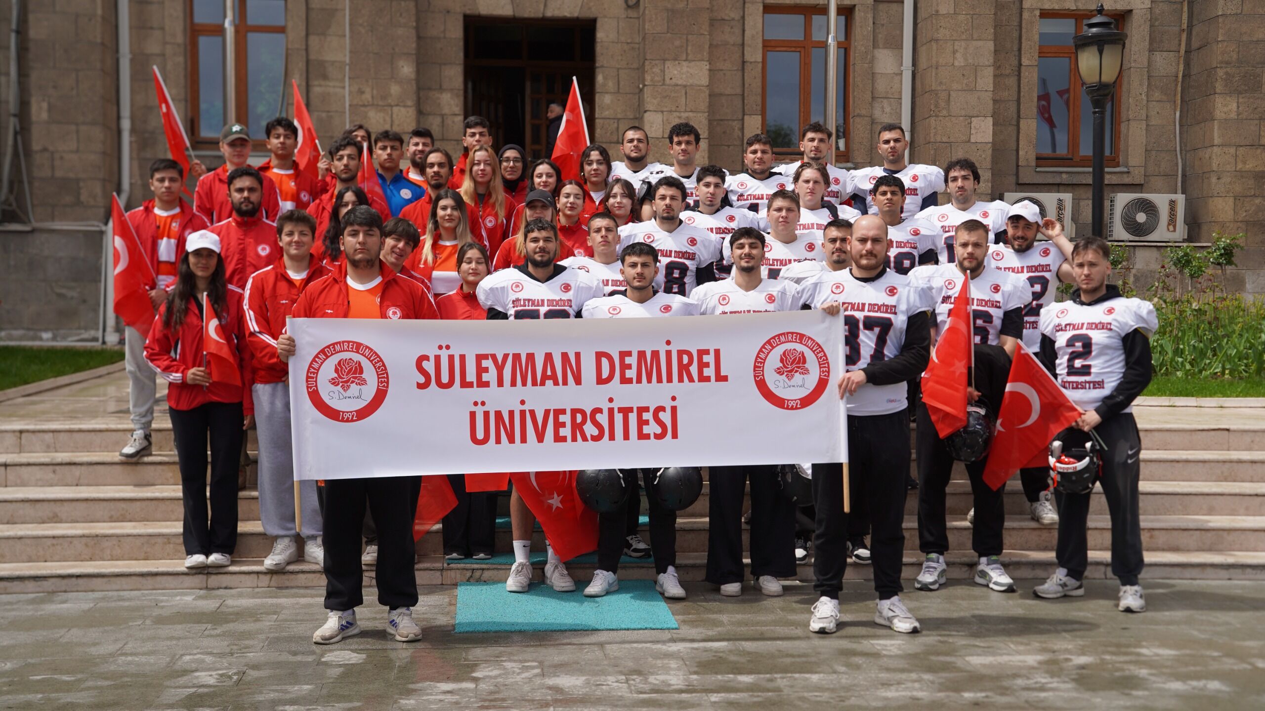 Isparta’da Gençlik Haftası Kutlamaları Başladı (6)