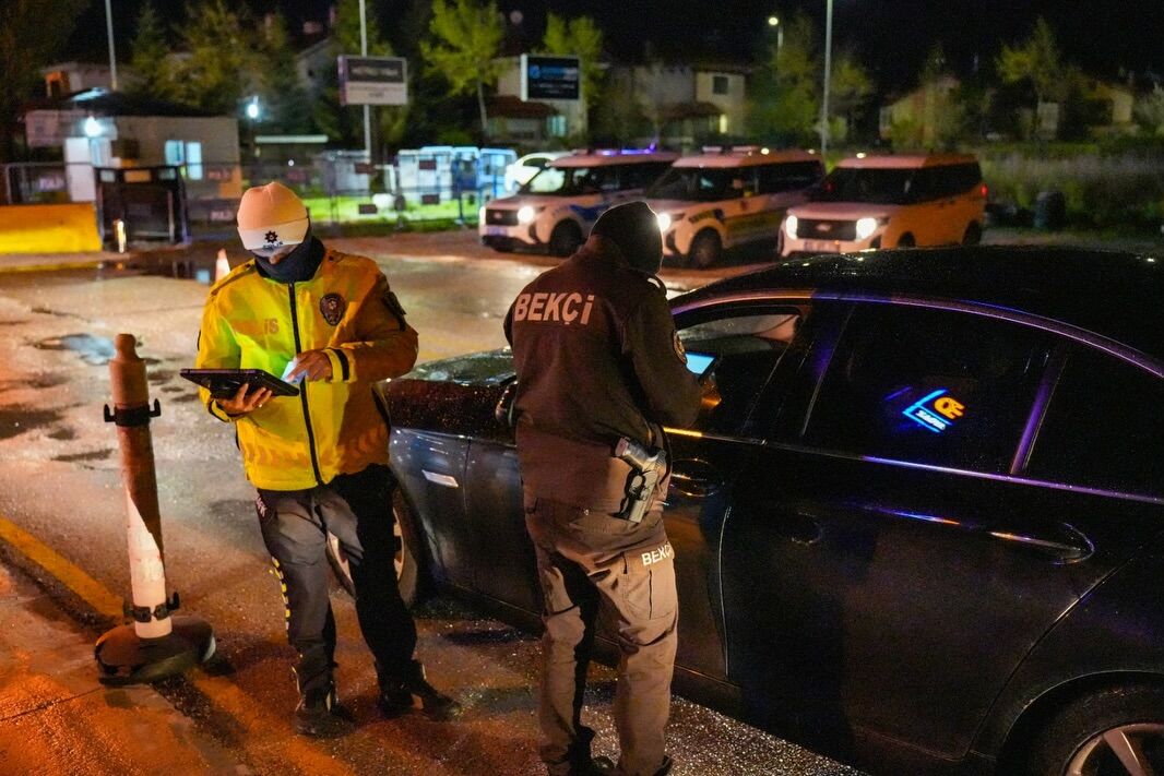 Isparta'da Geni̇ş Kapsamli Huzur Ve Güven Uygulamasi (3)