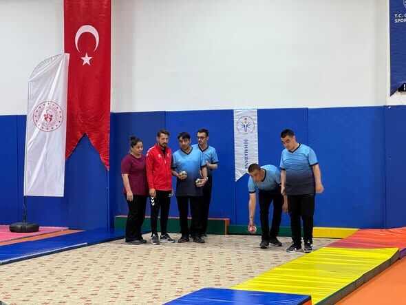 Özel Sporcuların Bocce Turnuvası Renkli Anlara Sahne Oldu (1)