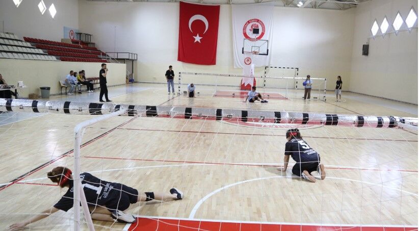 “Sahada Birlikte Görüyoruz” Projesi Kapsamında Golbol Turnuvası Düzenlendi (2)
