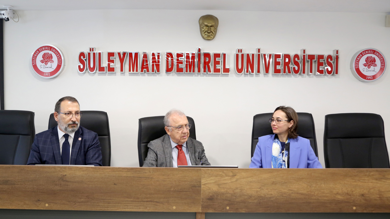 Sdü Senatosu’na Prof. Dr. İskender Sayek’ten Kritik Eğitim (1)