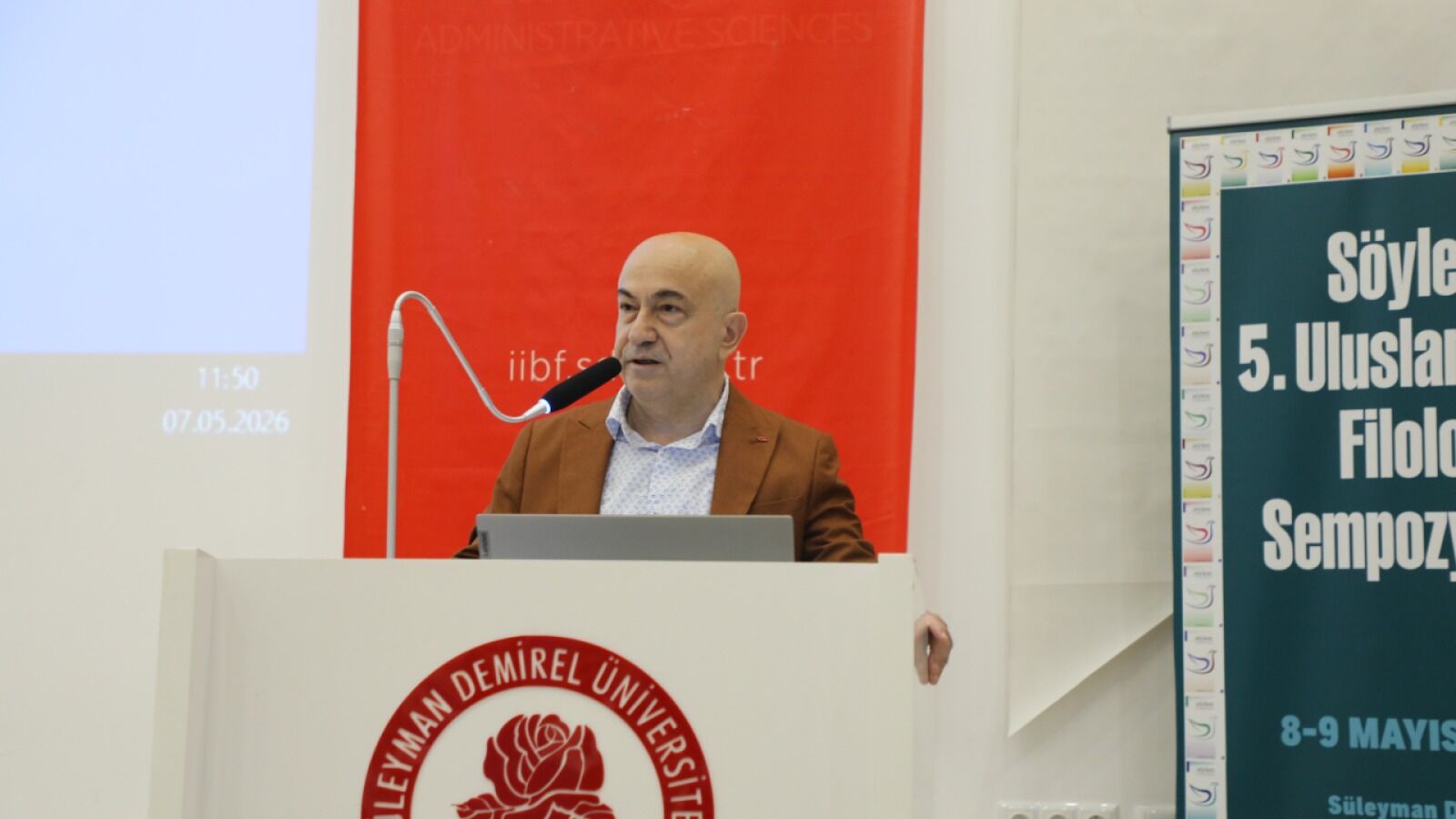 Sdü'de Uluslararası Filoloji Sempozyumu Heyecanı Başladı (4)