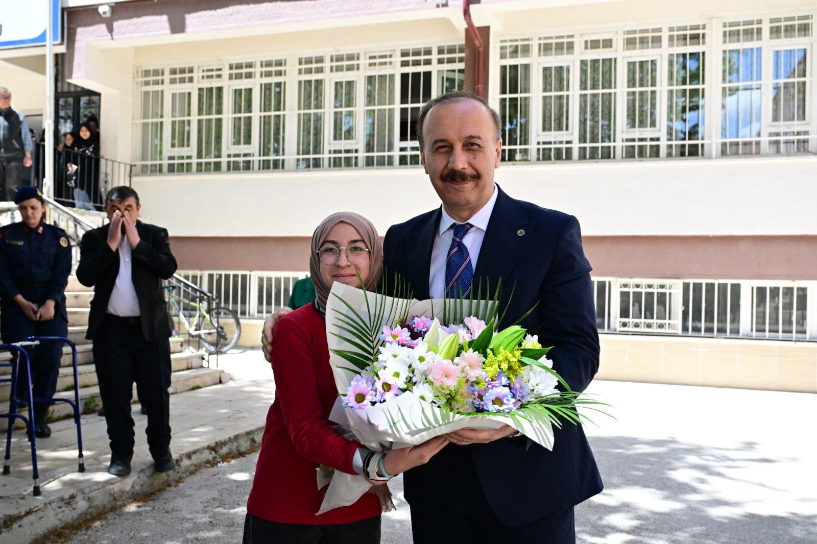 Şehidin Hatırası Okulunda Yaşatılıyor (2)