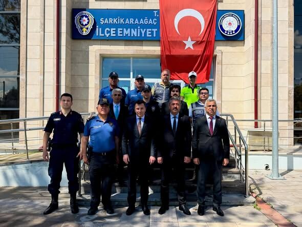 Şehit Aileleri Ve Görev Başındaki Personel Unutulmadı (4)