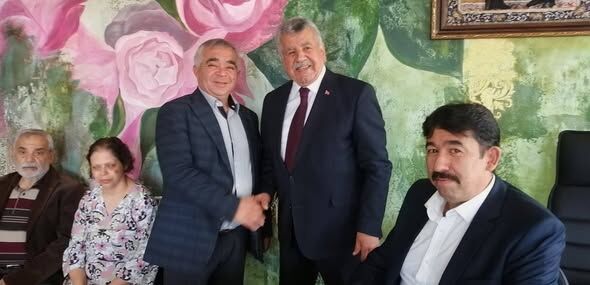 Senirkent’te Yoğun Katılımlı Bayramlaşma Programı (4)