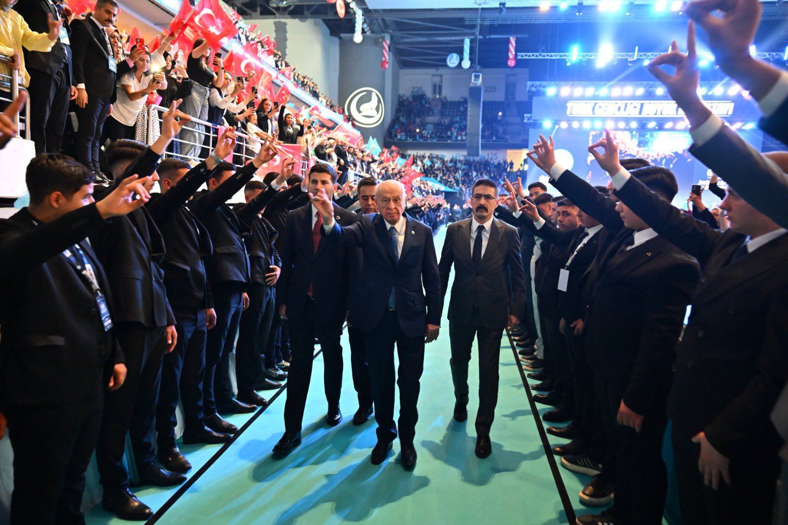 Ülkü Ocakları’ndan 19 Mayıs Ruhuna Yakışır “Türk Gençliği Büyük Kurultayı” (3)