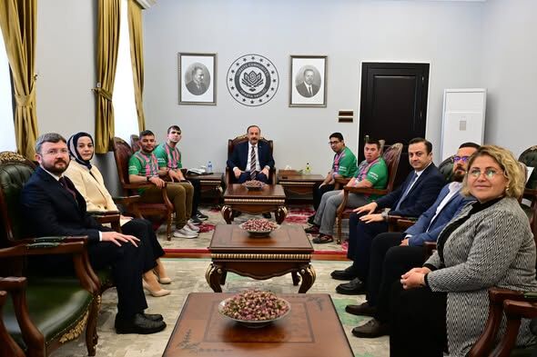 Vali Erin, Özel Gençleri Ağırladı (2)
