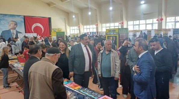 Yalfest Kitap Fuarı Yalvaç’ta Kapılarını Açtı