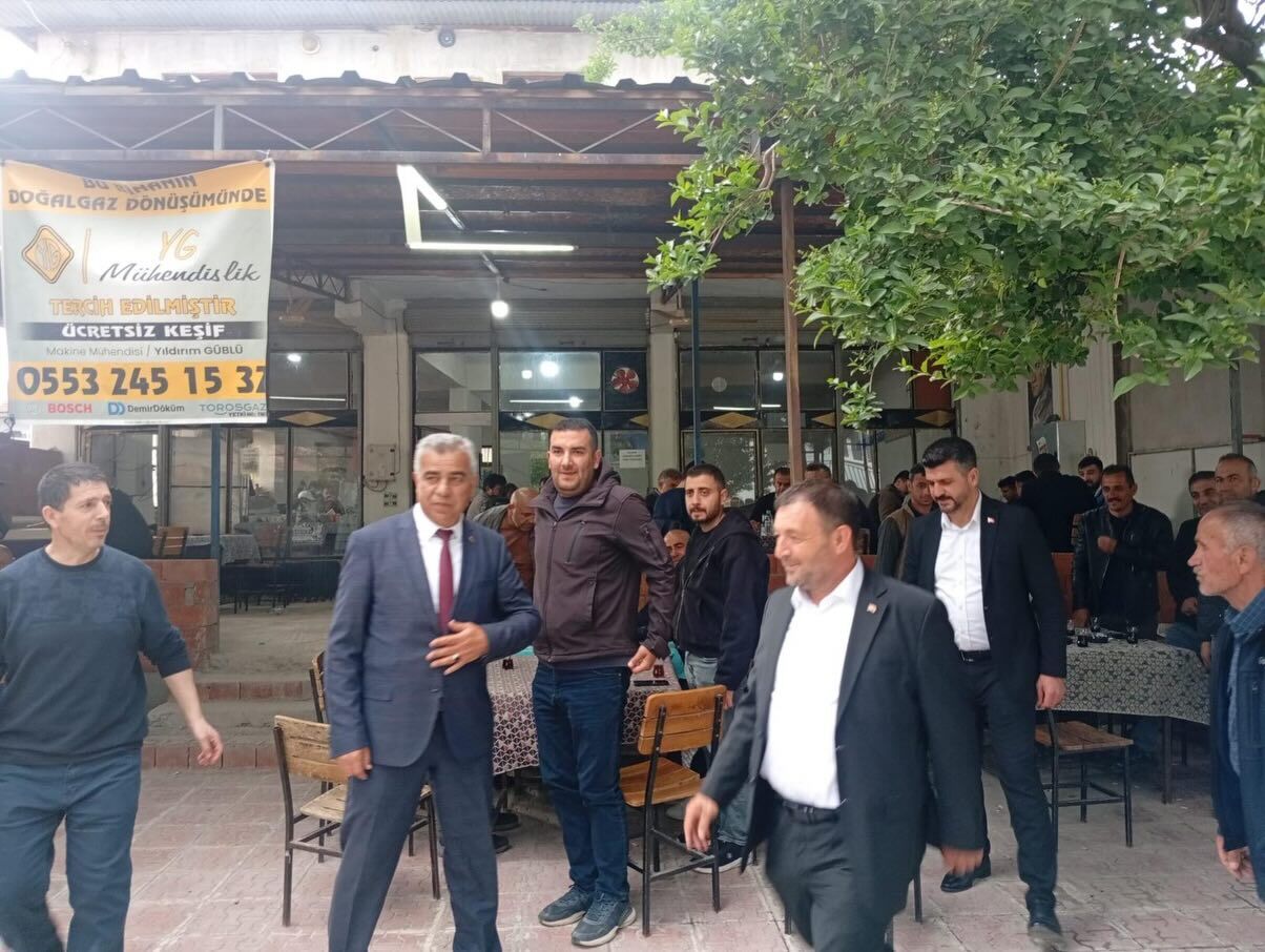 Zabun, Çiçekpınar'da Vatandaşlarla Bayramlaştı (2)